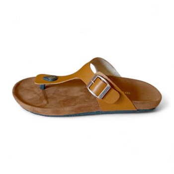 Easton Tan
